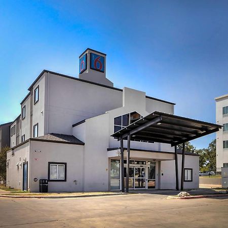 Motel 6-Cedar Park, TX Eksteriør billede